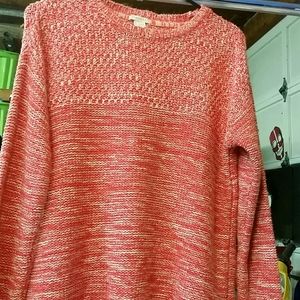 Forever 21 round neck sweater size M